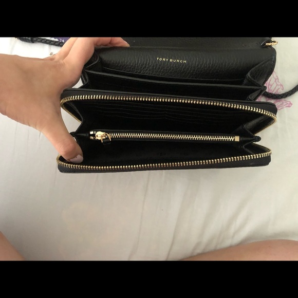 NWT Tory Burch Taylor Flat Leather Wallet Purse with Strap - Picture 3 of 5
